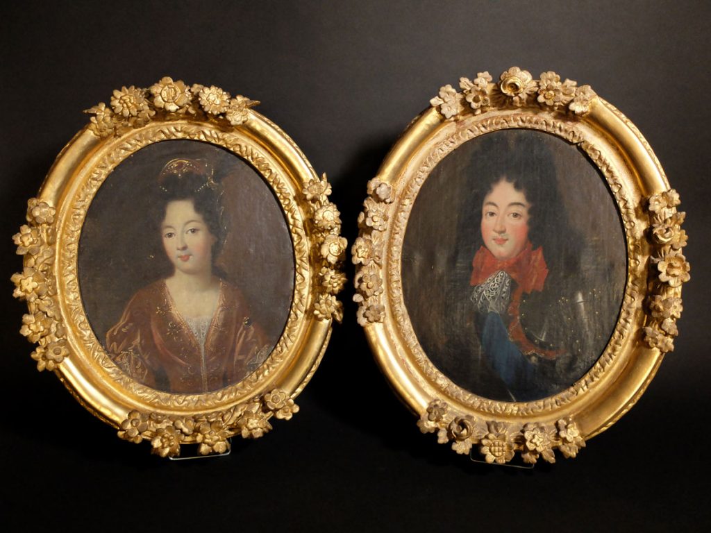 Paire de portraits XVIIIème