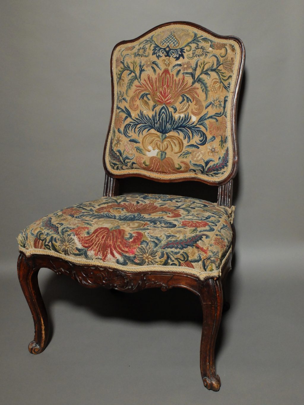 Chaise Louis XV à la Reine