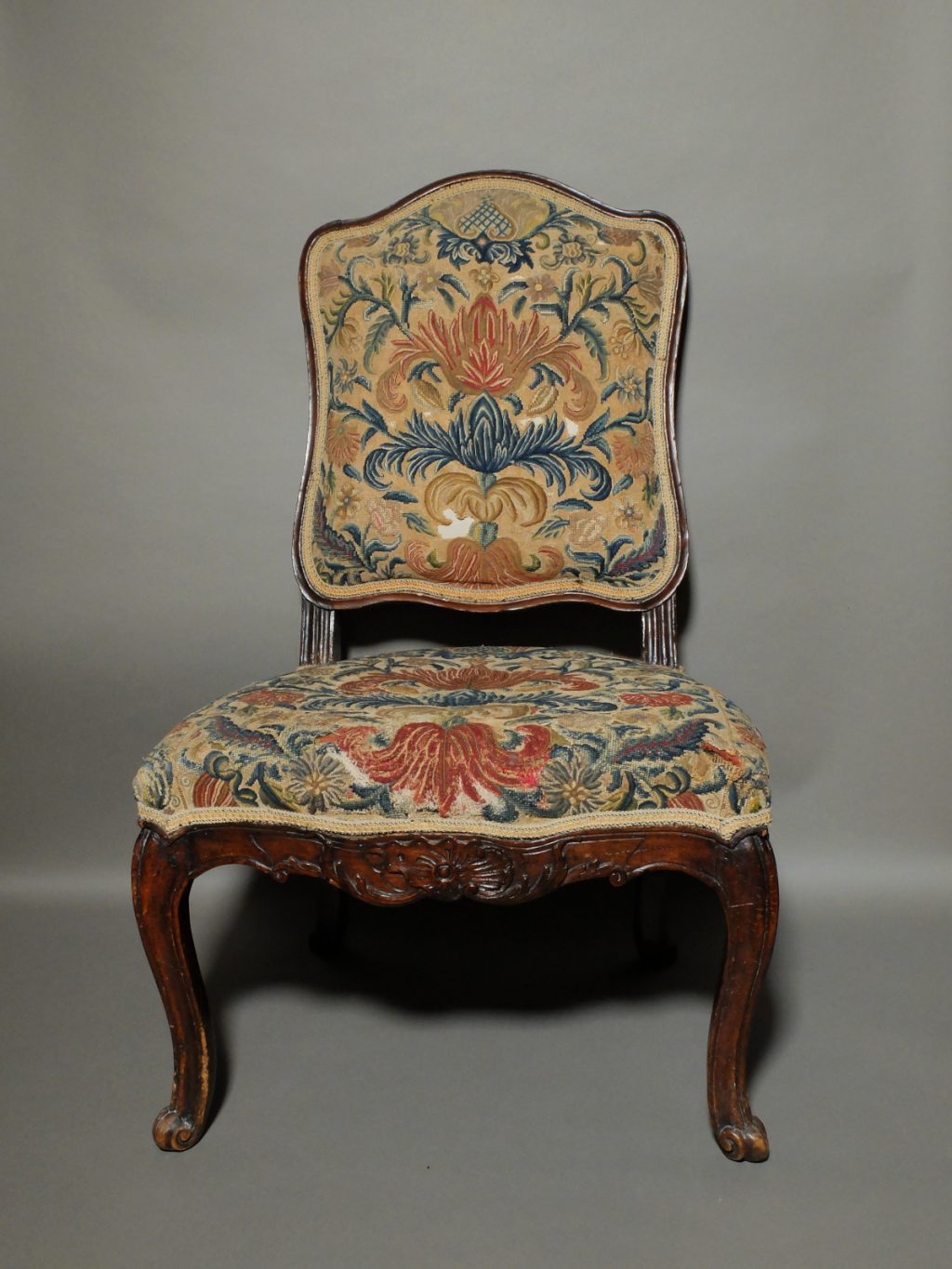 Chaise Louis XV à la Reine