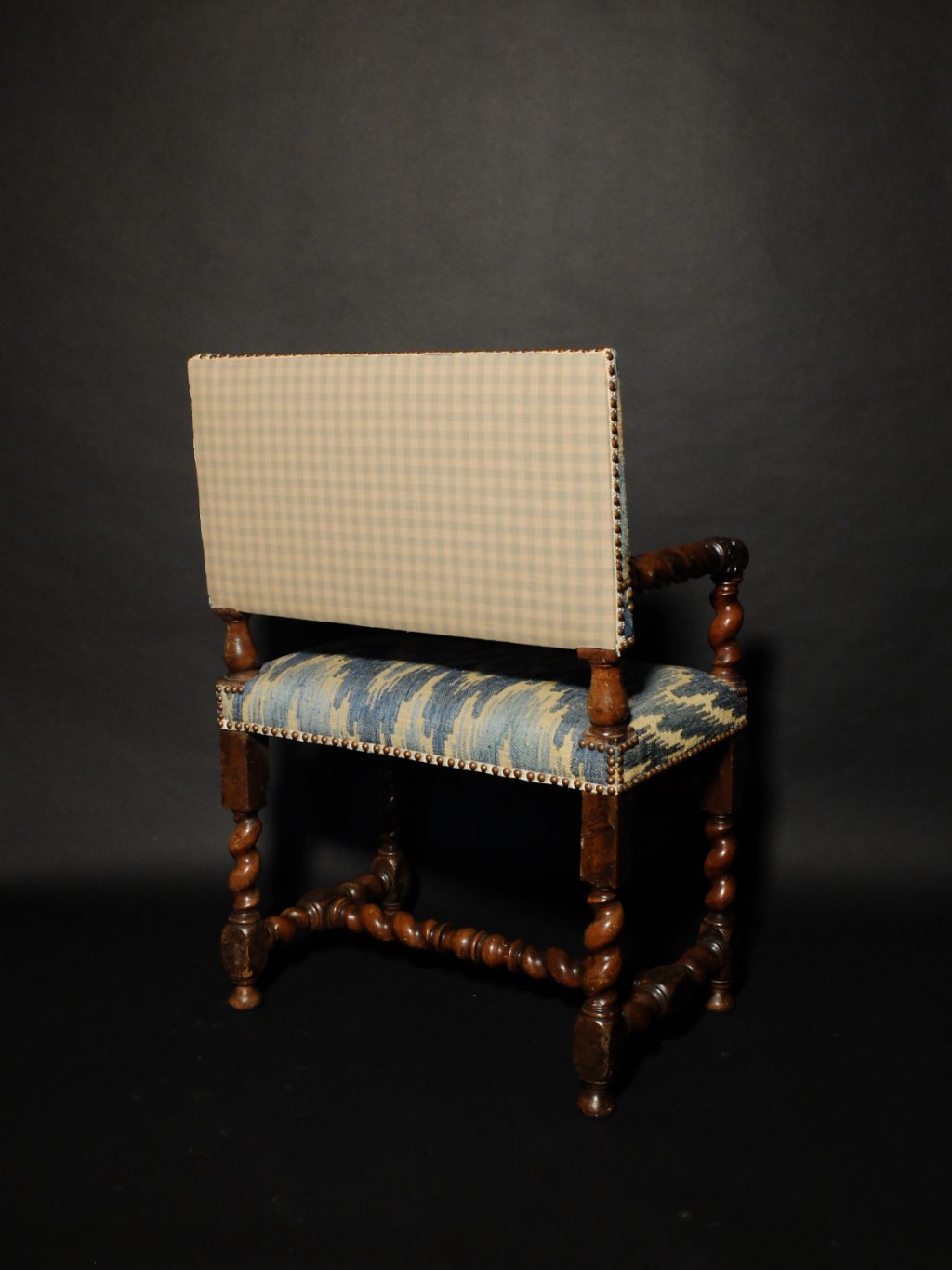 Chaise à bras d'époque Louis XIII