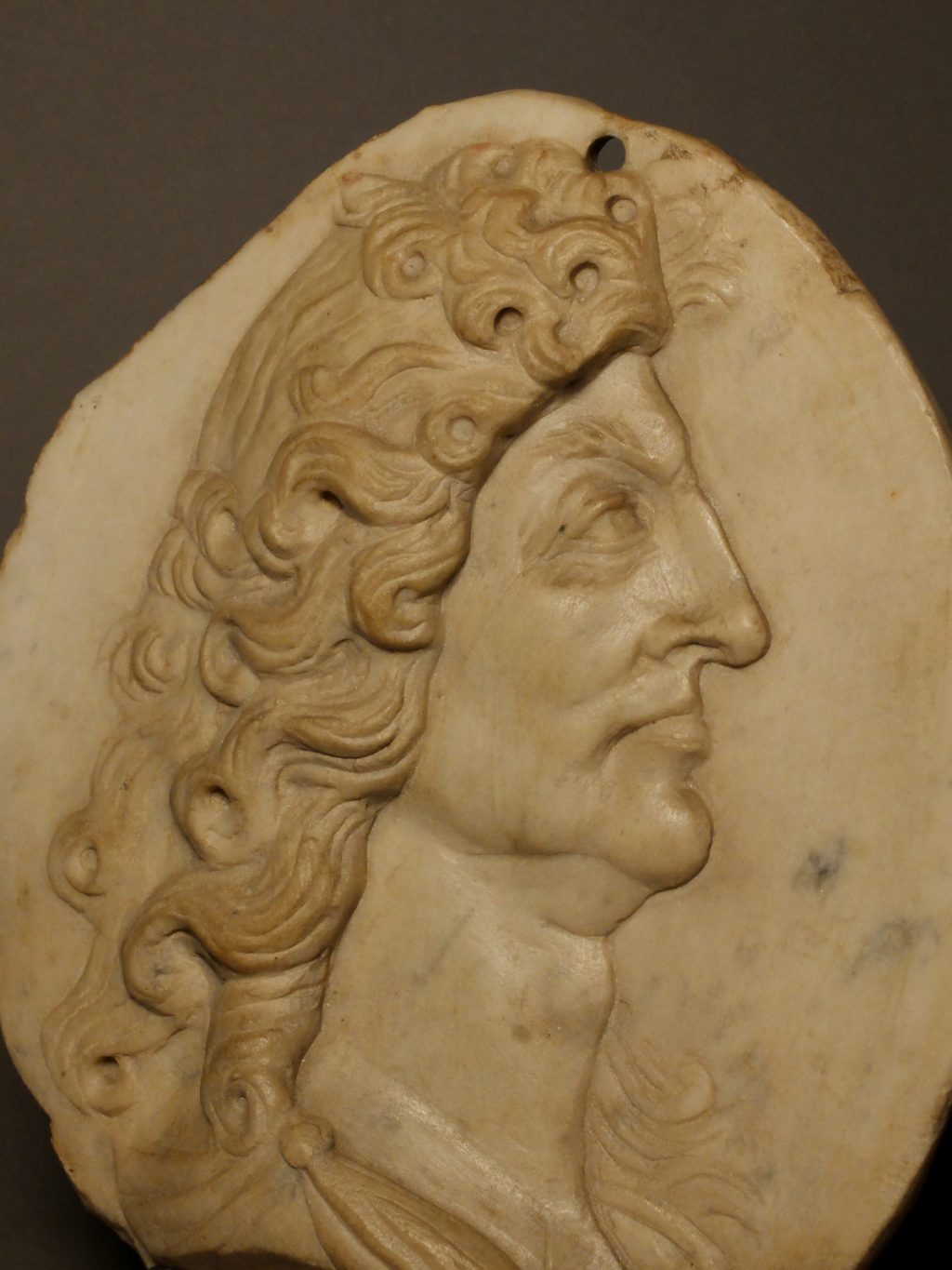 Médaillon Louis XIV d'après Girardon