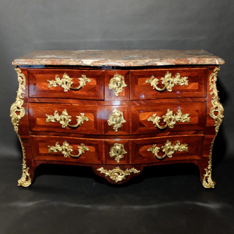 Commode Louis XV estampillée François Fleury